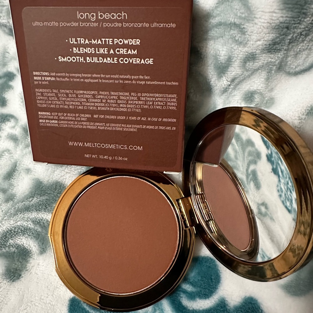MELT COSMETICS LONG BEACH ULTRA MATTE POWDER BRONZER - BRAND NEW in the box! - Picture 4 of 8